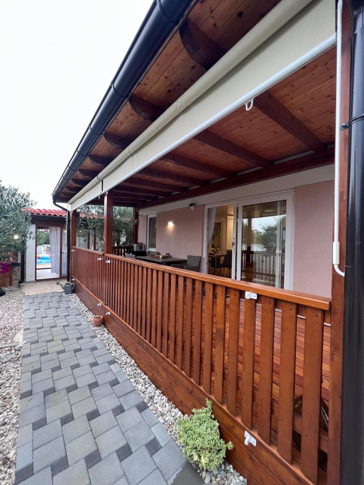 Mobile House F&L Vila Biograd Na Moru Exterior foto